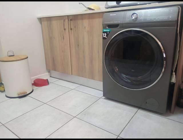 2 BEDROOM SECTIONAL TITLE FOR SALE IN LILIANTON